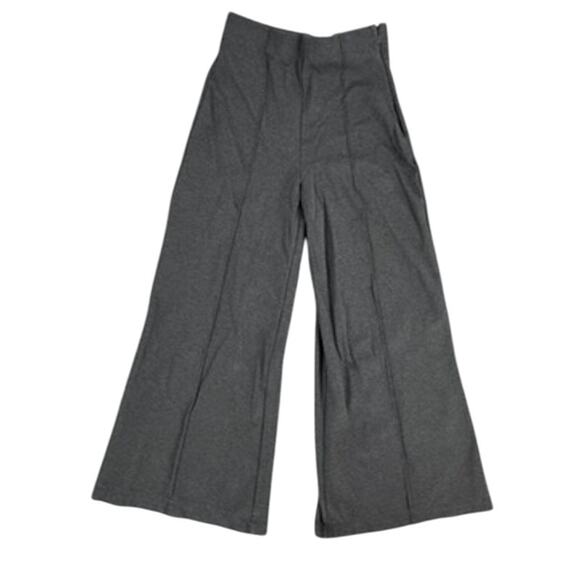 Quince Ultra-Stretch Ponte Super Wide Leg Ankle Pants Gray Medium - Picture 1 of 6